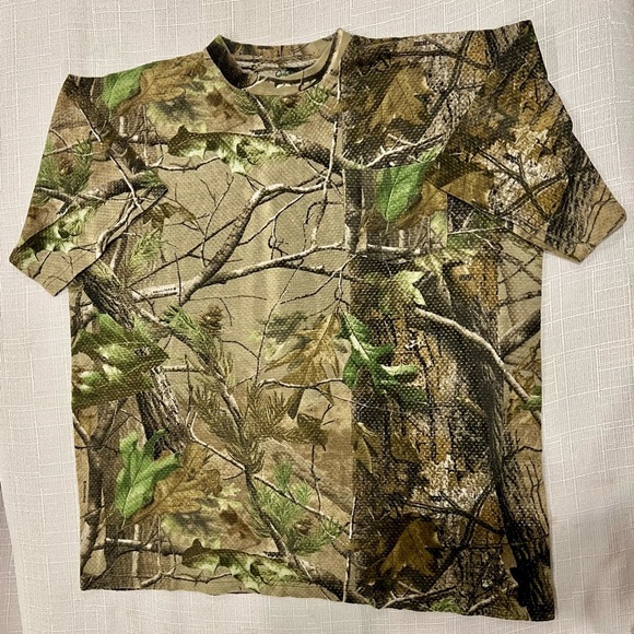 Cabela's Other - Cabela's Green and Brown Camouflage Tee